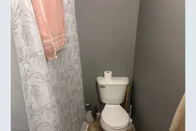 1618 Adams Street, Coshocton, OH 43812 - Photo 13