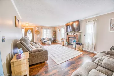 1215 Heatherstone Drive, Painesville Twp, OH 44077 - Photo 5