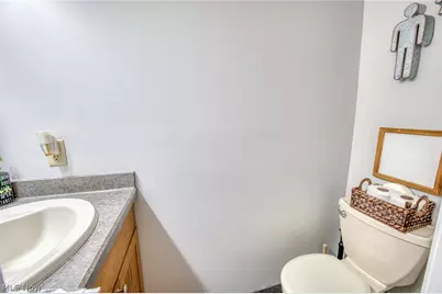 1215 Heatherstone Drive, Painesville Twp, OH 44077 - Photo 13