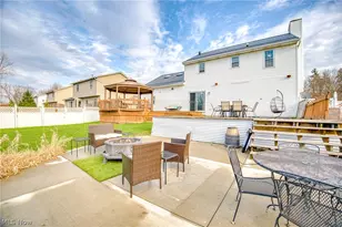 1215 Heatherstone Dr, Painesville Twp, OH 44077 - Photo 35