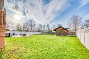 1215 Heatherstone Dr, Painesville Twp, OH 44077 - Photo 31