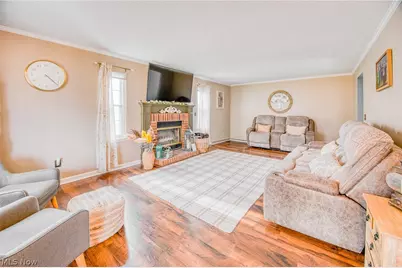 1215 Heatherstone Drive, Painesville Twp, OH 44077 - Photo 3