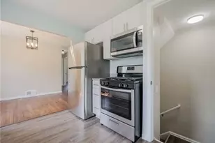 18310 Harvard Ave, Loveland, OH 44122 - Photo 11