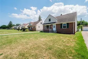 18310 Harvard Ave, Loveland, OH 44122 - Photo 3