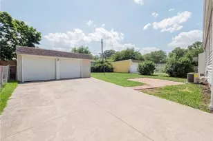 18310 Harvard Ave, Loveland, OH 44122 - Photo 23