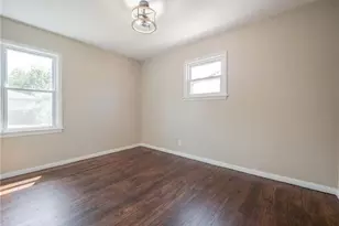 18310 Harvard Ave, Loveland, OH 44122 - Photo 9