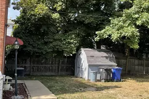 19409 Cherokee Ave, Loveland, OH 44119 - Photo 17