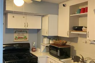 19409 Cherokee Ave, Loveland, OH 44119 - Photo 3