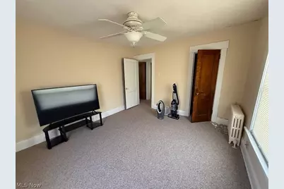 1437 Ridge Road NW, Canton, OH 44703 - Photo 17