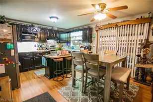 1102 4th St, Belpre, OH 45714 - Photo 15