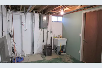 389 Riverview Street, Canal Fulton, OH 44614 - Photo 39