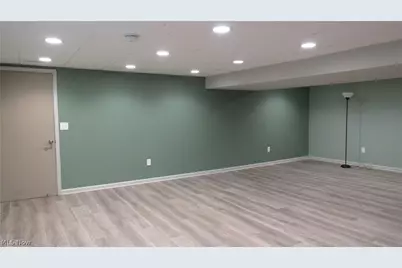 389 Riverview Street, Canal Fulton, OH 44614 - Photo 37