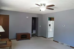 389 Riverview St, Canal Fulton, OH 44614 - Photo 9