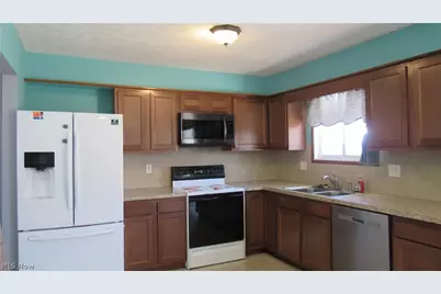 389 Riverview Street, Canal Fulton, OH 44614 - Photo 19