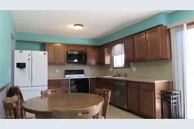 389 Riverview Street, Canal Fulton, OH 44614 - Photo 23