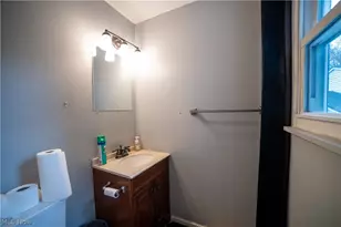 1491 Rowles Dr, Akron, OH 44313 - Photo 19