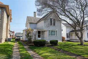 310 S 4th St, Coshocton, OH 43812 - Photo 27