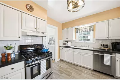 3814 Bushnell Road, University Heights, OH 44118 - Photo 13