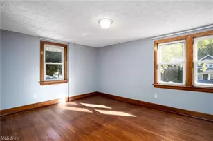 41 E Rosewood Ave, Akron, OH 44301 - Photo 13