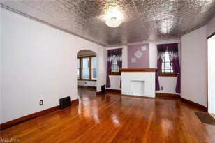 41 E Rosewood Ave, Akron, OH 44301 - Photo 3