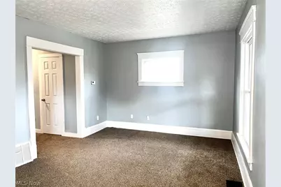2291 11th Street SW, Akron, OH 44314 - Photo 5