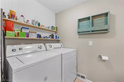 1916 W 44th St, Loveland, OH 44113 - Photo 17