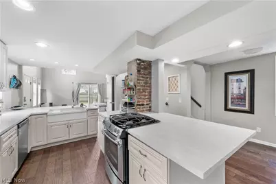 1916 W 44th St, Loveland, OH 44113 - Photo 9