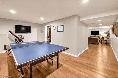 1920 Parkgate Avenue, Akron, OH 44320 - Photo 45