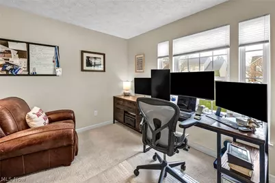 1920 Parkgate Avenue, Akron, OH 44320 - Photo 29