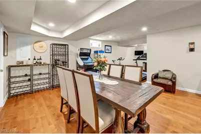 1920 Parkgate Avenue, Akron, OH 44320 - Photo 33