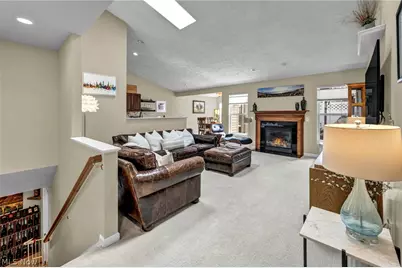 1920 Parkgate Avenue, Akron, OH 44320 - Photo 7