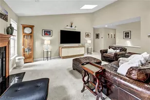 1920 Parkgate Ave, Akron, OH 44320 - Photo 9