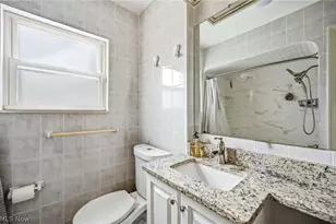 1724 Chestnut Blvd, Cuyahoga Falls, OH 44223 - Photo 21