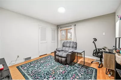 1724 Chestnut Boulevard, Cuyahoga Falls, OH 44223 - Photo 19