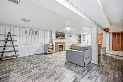 1724 Chestnut Boulevard, Cuyahoga Falls, OH 44223 - Photo 31