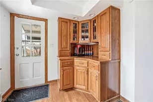 1724 Chestnut Blvd, Cuyahoga Falls, OH 44223 - Photo 11