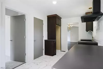 2430 S Columbus Road, Wooster, OH 44691 - Photo 7