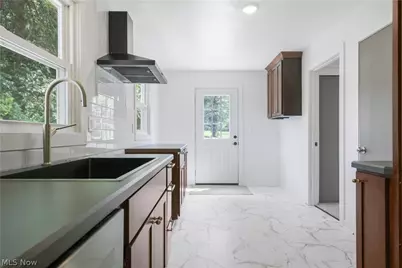 2430 S Columbus Road, Wooster, OH 44691 - Photo 3