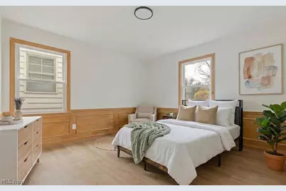 1426 Westover Road, Cleveland Heights, OH 44118 - Photo 5
