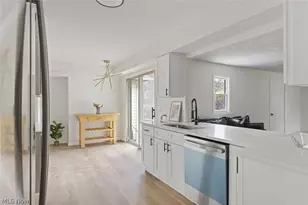 1426 Westover Rd, Cleveland Heights, OH 44118 - Photo 9