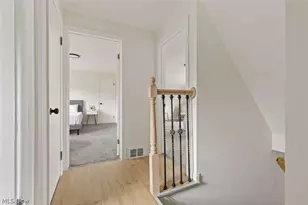 1426 Westover Rd, Cleveland Heights, OH 44118 - Photo 13