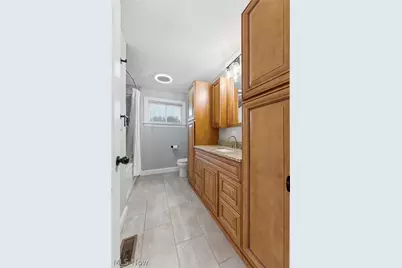 3335 Meadowwood Street NW, Massillon, OH 44646 - Photo 13