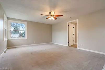 7825 Oakdale Street NW, Massillon, OH 44646 - Photo 11