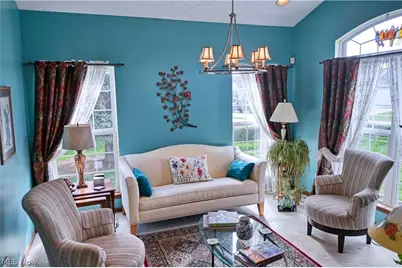 3932 Courtyard Drive, Lorain, OH 44053 - Photo 9