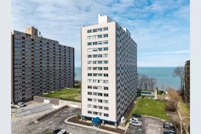 12520 Edgewater Drive #809, Oakwood, OH 44107 - Photo 15