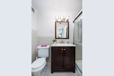 12520 Edgewater Drive #809, Oakwood, OH 44107 - Photo 9