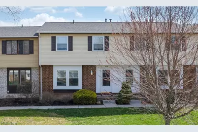 4625 Cox Drive #B, Stow, OH 44224 - Photo 1