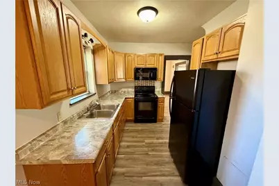 217 2nd Street NE, Massillon, OH 44646 - Photo 11