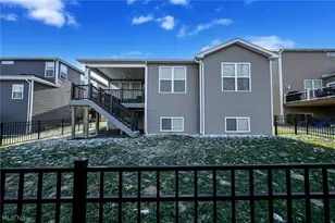 1662 Cobham Ln, Wadsworth, OH 44281 - Photo 37