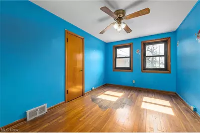 5203 Turney Road, Garfield Heights, OH 44125 - Photo 27
